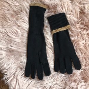 Banana Republic Wool Blend Gloves